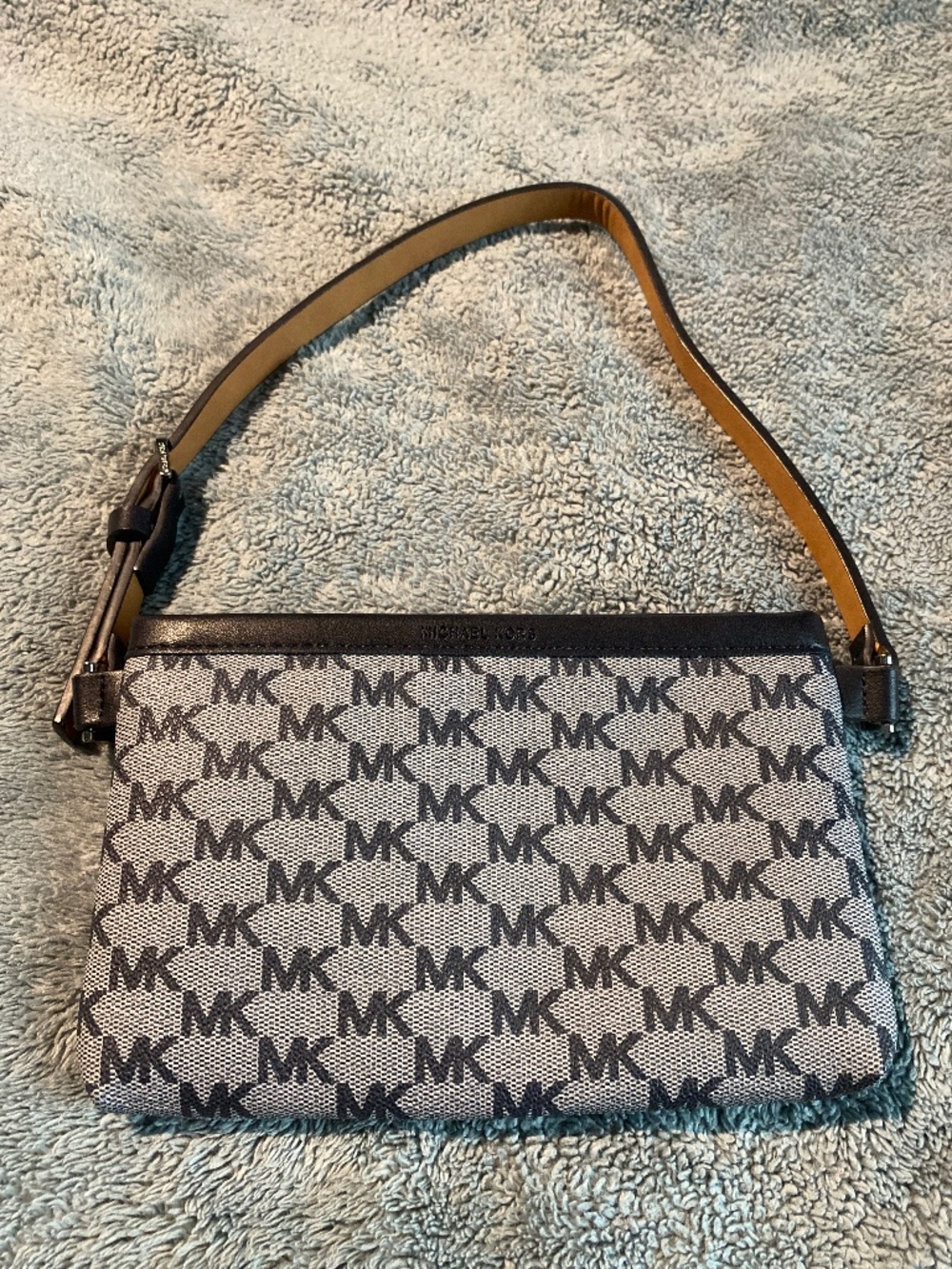 Michael Kors belt bag navy
